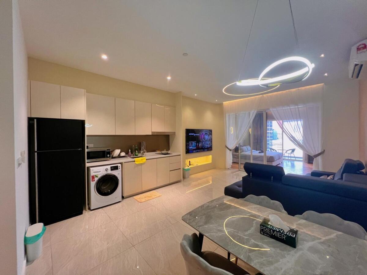 Lovely & Comfy Quill Residence, Near Monorail& Quill Mall